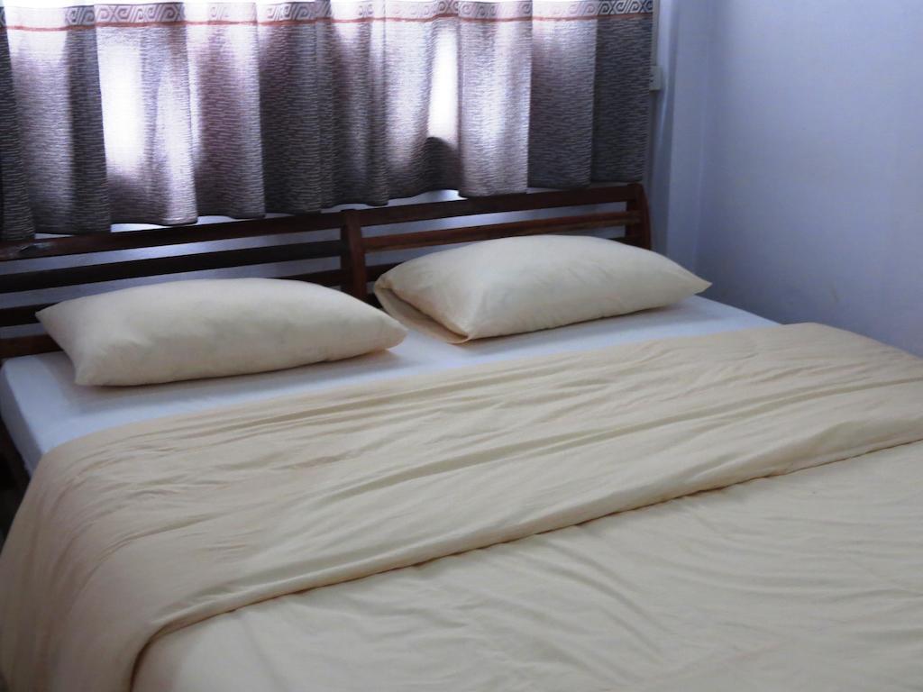 Kingmala Pensión Luang Namtha Habitación foto